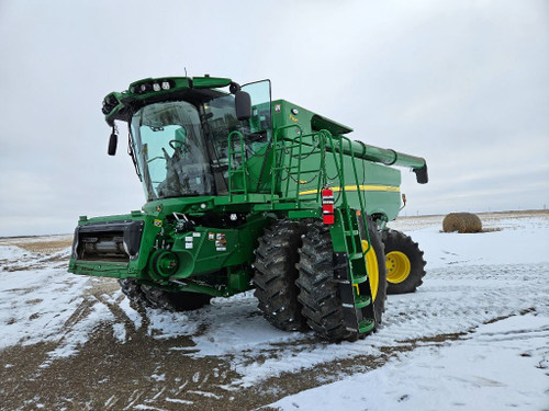 https://api.rdoequipment.com/api/EquipmentImage?imgID=16647762&filename=1_20240103_112146.jpg