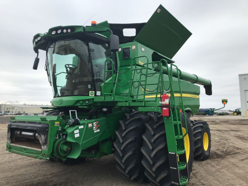 https://api.rdoequipment.com/api/EquipmentImage?imgID=17239222&filename=1_Z071022---01.jpg
