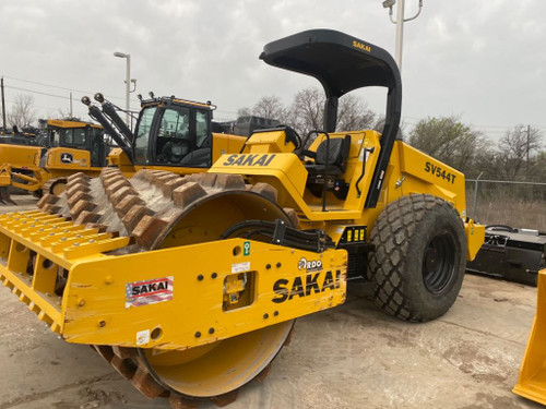 https://api.rdoequipment.com/api/EquipmentImage?imgID=17049727&filename=1_C8F04DA2-C9D9-40D1-8291-B467AA39AF14.jpg
