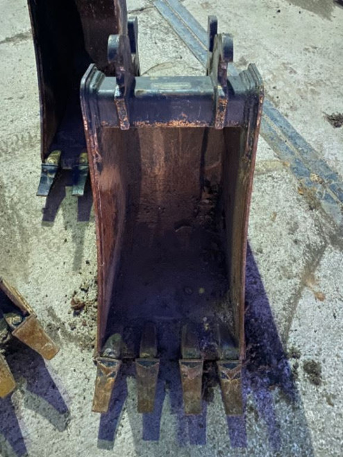https://api.rdoequipment.com/api/EquipmentImage?imgID=17208246&filename=1_9202BED9-D11D-4E4A-83B9-4AAB5FEF4B5C.jpg