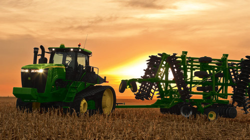 https://www.deere.com/assets/images/region-4/products/tractors/4-wheel-drive-tractors/4wd/9520rt/9520rt_r4d021540_rrd_02_large_b376f874486210dd9877224268ea5d315be7071d.jpg