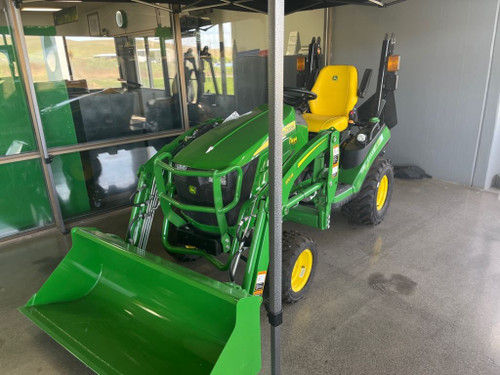 https://api.rdoequipment.com/api/EquipmentImage?imgID=17659416&filename=1_X438926---01.jpg