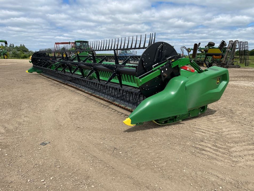 https://api.rdoequipment.com/api/EquipmentImage?imgID=17998326&filename=1_Z034007---01.jpg