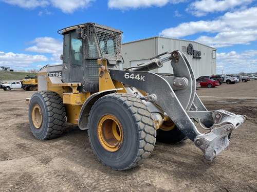 https://api.rdoequipment.com/api/EquipmentImage?imgID=17536270&filename=1_20240418_175039833_iOS.jpg