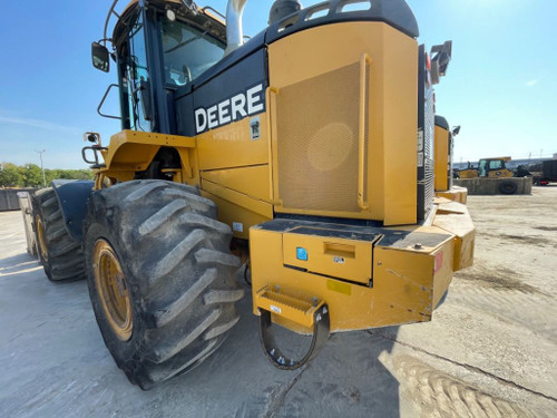 https://api.rdoequipment.com/api/EquipmentImage?imgID=18324588&filename=1_C49C7E73-D82F-4A65-A125-54BC31F0D7C4.jpg