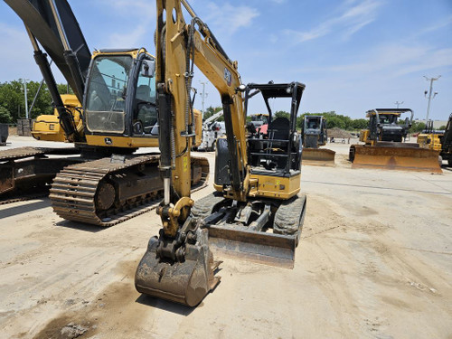 https://api.rdoequipment.com/api/EquipmentImage?imgID=18103370&filename=1_20240716_130937.jpg
