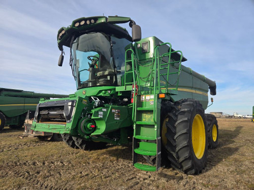 https://api.rdoequipment.com/api/EquipmentImage?imgID=19126172&filename=1_20241118_125842.jpg