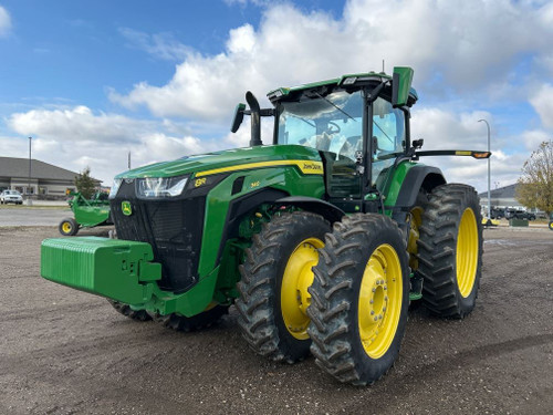 https://api.rdoequipment.com/api/EquipmentImage?imgID=18985234&filename=1_Z121633---01.jpg