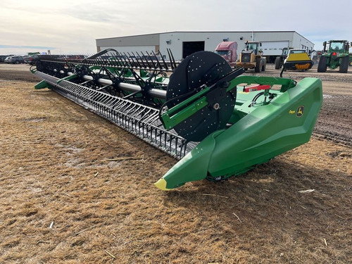 https://api.rdoequipment.com/api/EquipmentImage?imgID=19768744&filename=1_Z121552---01.jpg