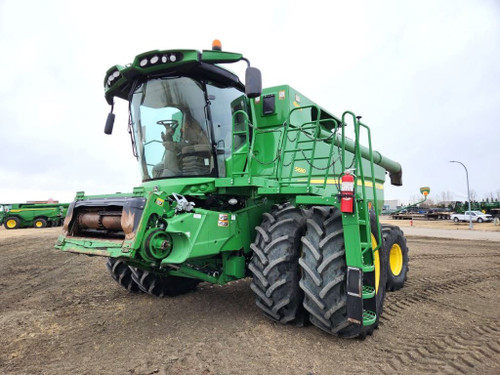 https://api.rdoequipment.com/api/EquipmentImage?imgID=19961026&filename=1_1H0S680SEE0766560---01.jpg