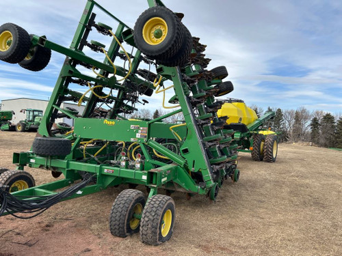 https://api.rdoequipment.com/api/EquipmentImage?imgID=19916722&filename=1_Z142855---2.jpg