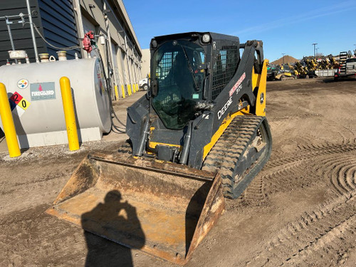 https://api.rdoequipment.com/api/EquipmentImage?imgID=19839956&filename=1_20250311_150254197_iOS.jpg