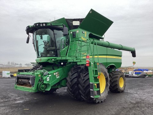 https://api.rdoequipment.com/api/EquipmentImage?imgID=19405122&filename=1_Z133737---01.jpg