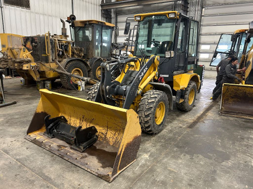 https://api.rdoequipment.com/api/EquipmentImage?imgID=19859226&filename=1_IMG_4332.jpg
