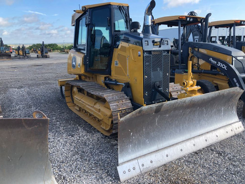https://api.rdoequipment.com/api/EquipmentImage?imgID=17943732&filename=1_D46D7925-CEB4-4773-BDC4-42901F5A6CAB.jpg