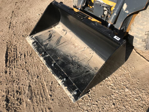 https://api.rdoequipment.com/api/EquipmentImage?imgID=18465626&filename=1_05E9B71D-C52C-4CF1-AA43-F6E83F892786.jpg