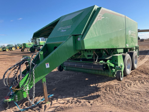 https://api.rdoequipment.com/api/EquipmentImage?imgID=19560312&filename=1_X526357---01.jpg