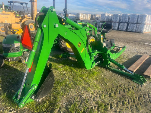 https://api.rdoequipment.com/api/EquipmentImage?imgID=19478070&filename=1_Z144779-(2).jpg