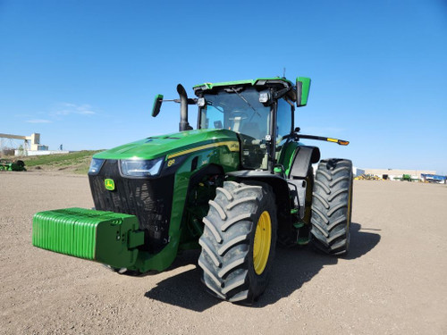 https://api.rdoequipment.com/api/EquipmentImage?imgID=20326185&filename=1_1RW8340DTRC241754---01.jpg
