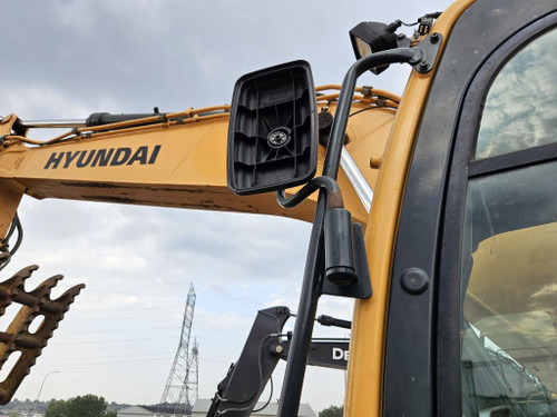 https://api.rdoequipment.com/api/EquipmentImage?imgID=21250724&filename=1_1000041897.jpg