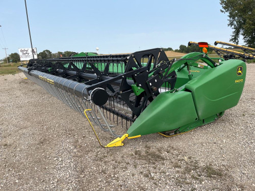 https://api.rdoequipment.com/api/EquipmentImage?imgID=21251515&filename=1_Z191520---01.jpg