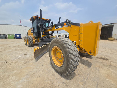 https://api.rdoequipment.com/api/EquipmentImage?imgID=21534556&filename=1_20250515_142022.jpg