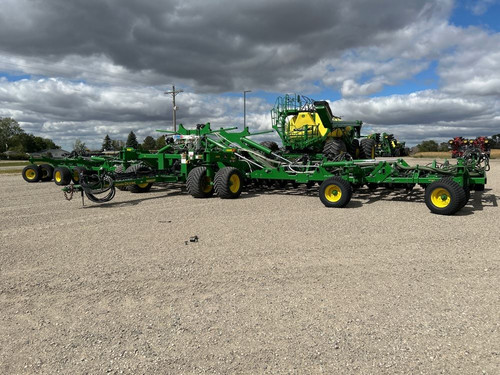 https://api.rdoequipment.com/api/EquipmentImage?imgID=24287232&filename=1_Z171345---01.jpg