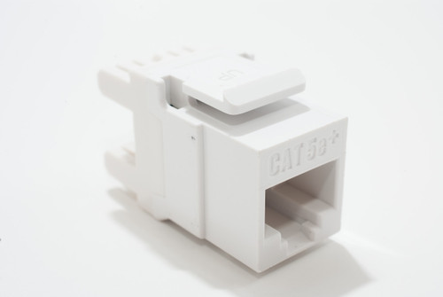 On-Q Cat 5e RJ45 Keystone Connector White