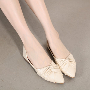 Moriah Beige Flats