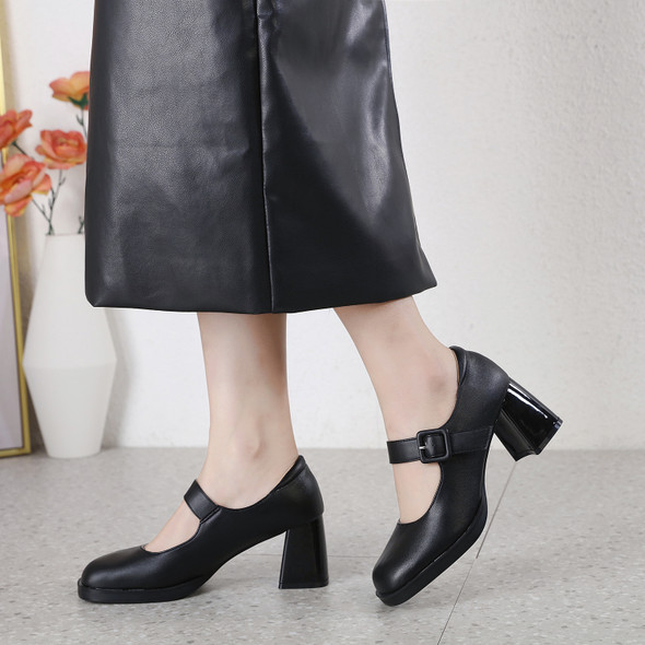 Farah Black Heels