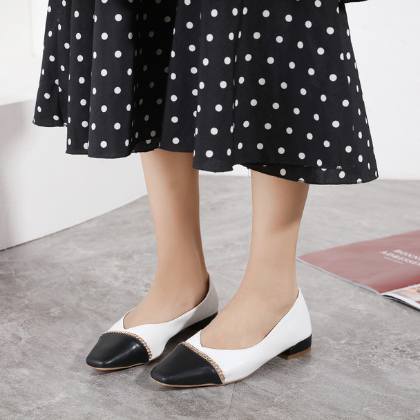 Catalina Black Flats