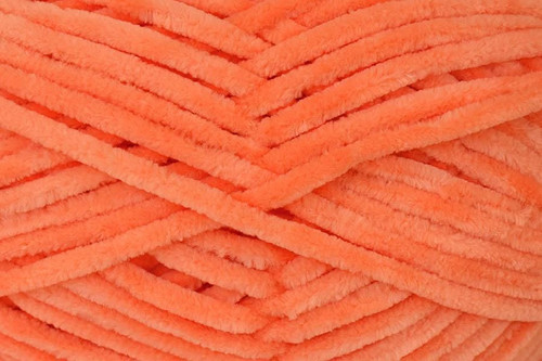 Universal Yarn Bella Chenille #129 Apricot