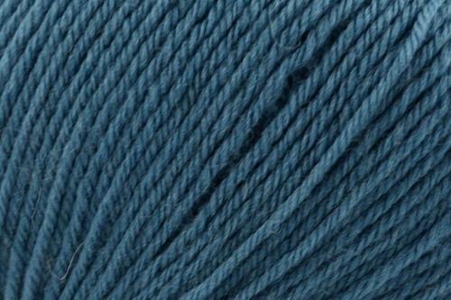 Universal Yarn Deluxe Worsted Superwash Wool - #714 Petrol Blue