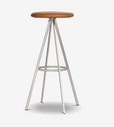 Case Quad-Space Stool