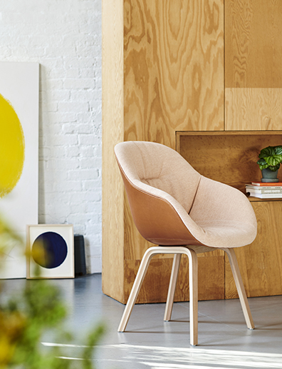 HAY About A Chair AAC 123 Soft Duo - Front Mode 026 - Back Silk Cognac - Matt Lacquered Oak