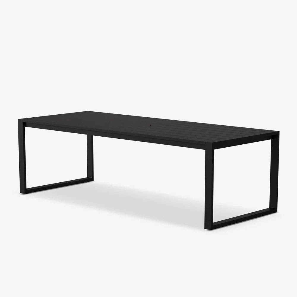 [New Colours] Case Eos - Communal Table