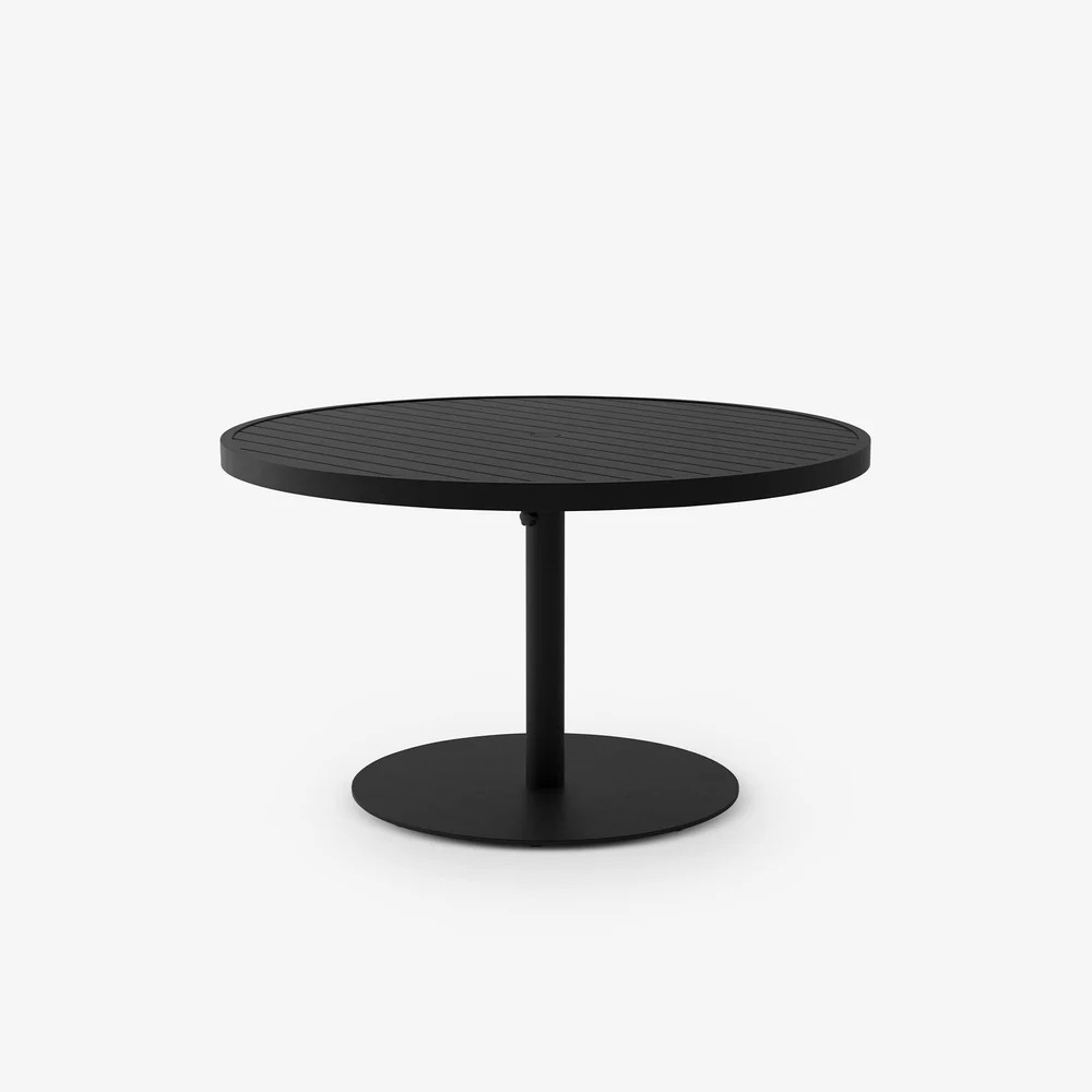 [New Colours] Case Eos - Round Table