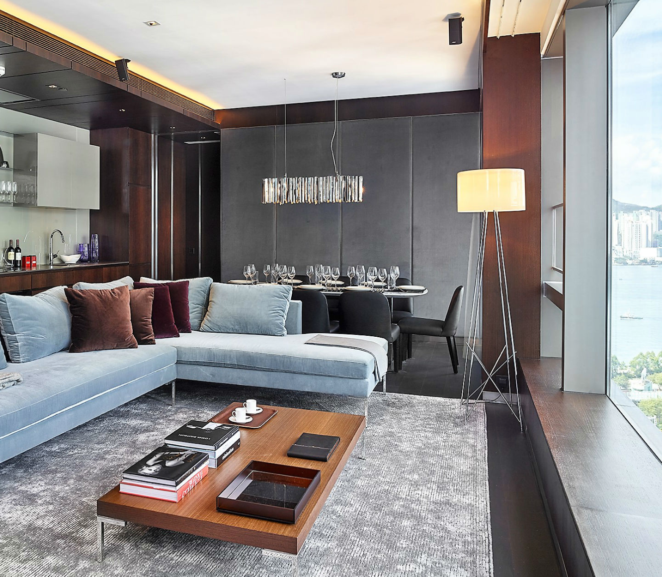 Notable Facet Lozenge Pendant