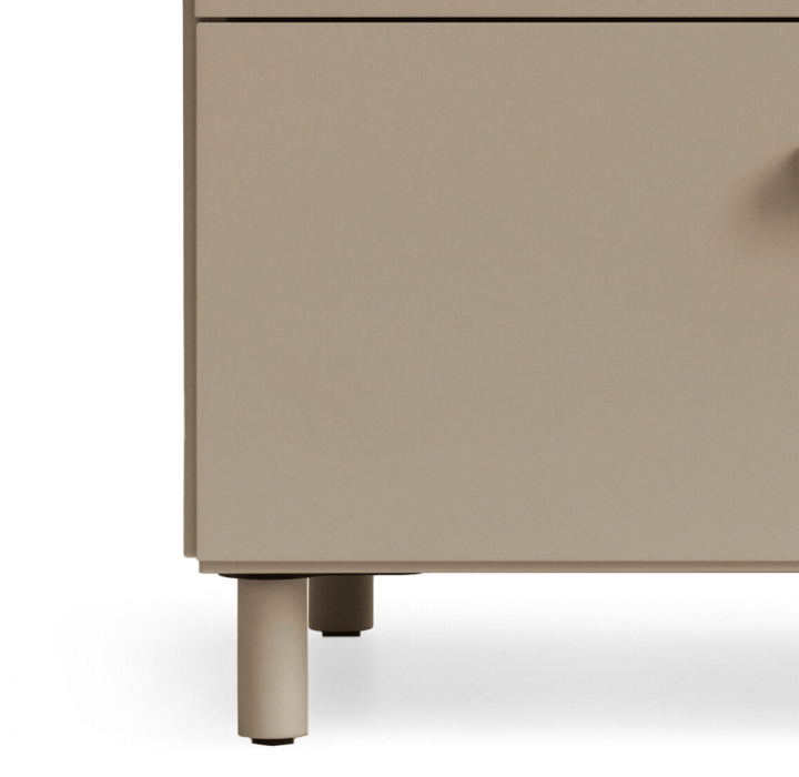 String Relief Wide Chest of Drawers