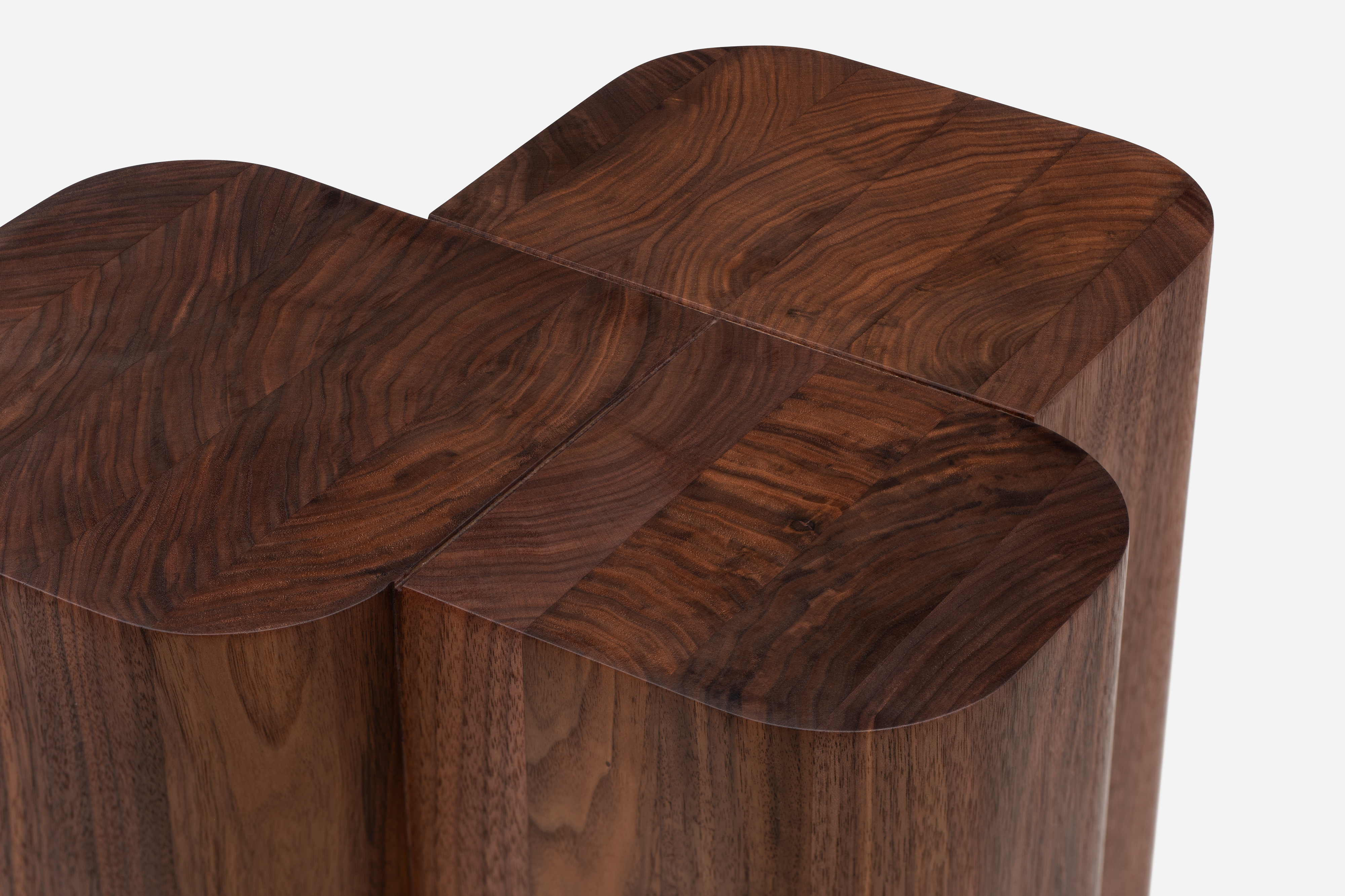 De La Espada Aries Side Table
