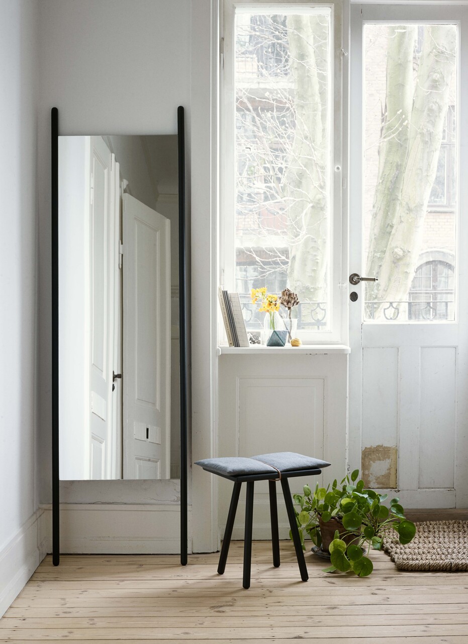 Fritz Hansen Georg Mirror