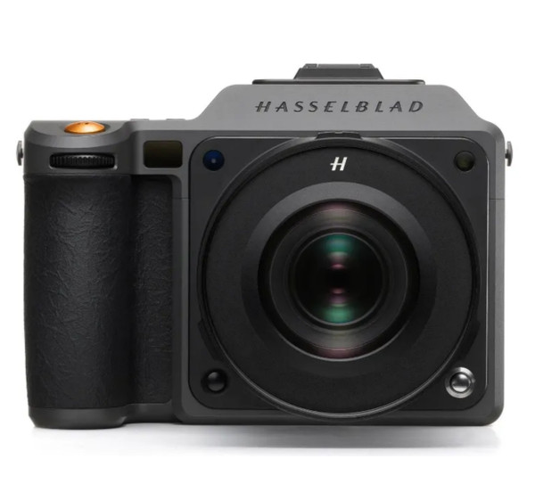 Hasselblad X2D II 100c Street Kit with XCD 28mm Pancake Lens (New)