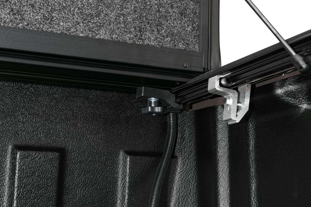 ArmorFlex Hard Folding Bed Cover | (14-18) Silverado/Sierra 1500, (15-19) Silverado/Sierra 2500/3500), 6' Bed | AX12019