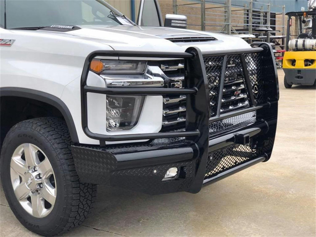 Legend Bumper With Grille Guard, Front, Camera Cutout | (20-23) Silverado 2500/3500 | FBC201BLRC