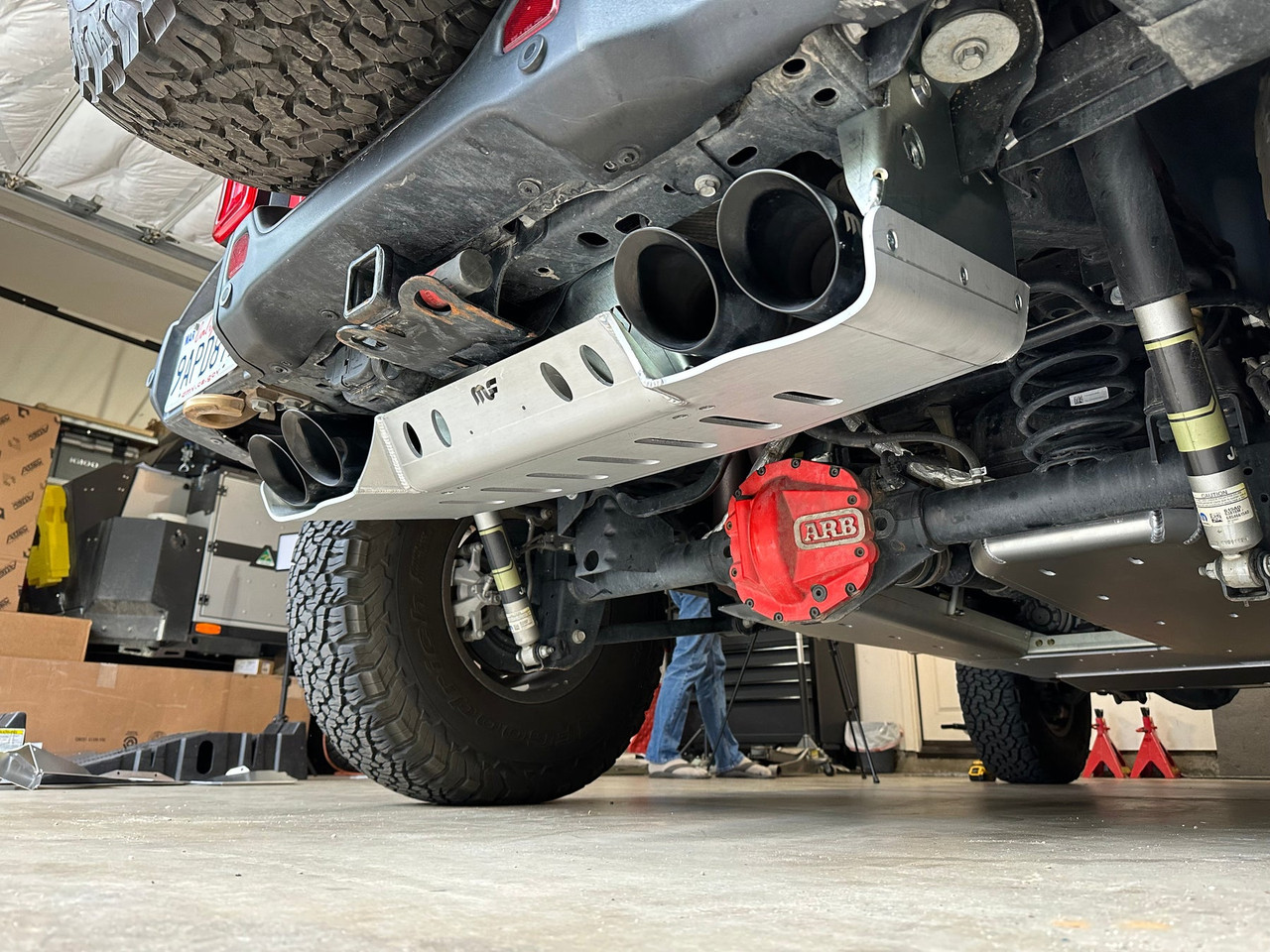 MagnaFlow Muffler and Tip Skid Plate | (18-25) Wrangler JL, 392 Hemi, 4 Door | JL4120