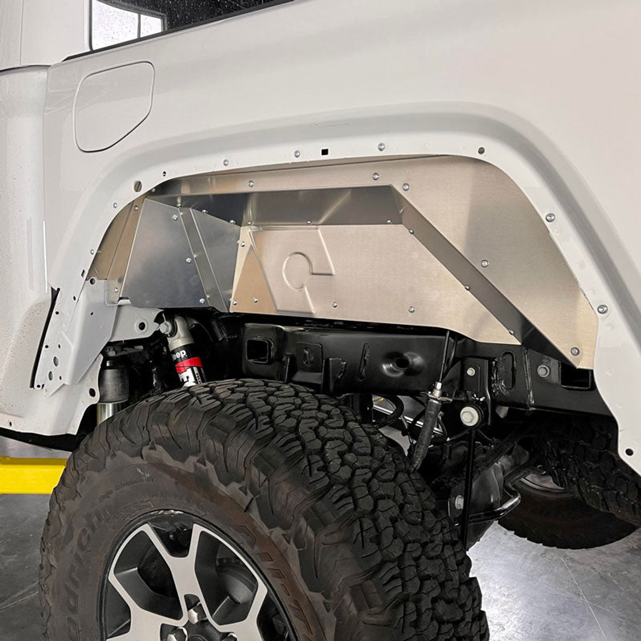 Inner Fenders Liners, Rear, Aluminum | (20-25) Gladiator JT | JT5119