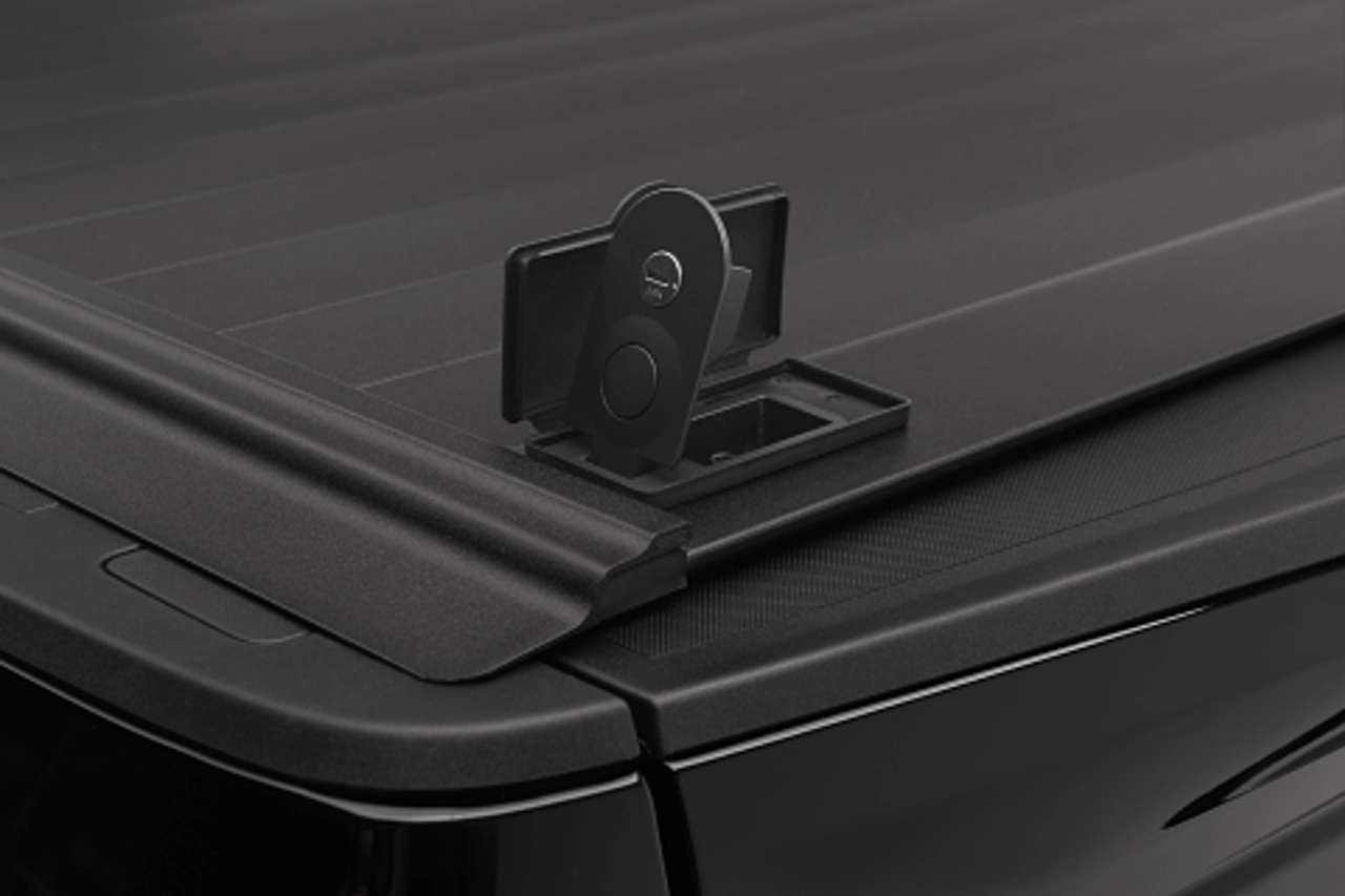 RetraxPRO MX Retractable Bed Cover | (08-16) Super Duty F-250/F-350, Short Bed | 80362