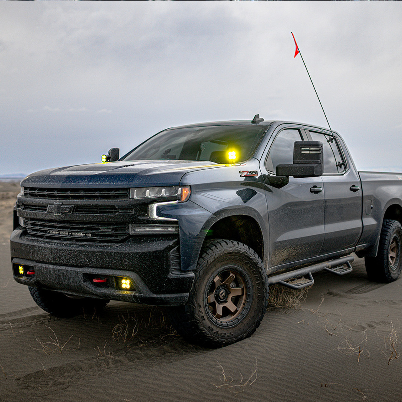 Squadron Sport Fog Pocket LED Light Kit, Wide/Cornering, Clear | (19-22) Silverado 1500, (20-22) Silverado 2500/3500  | 447517