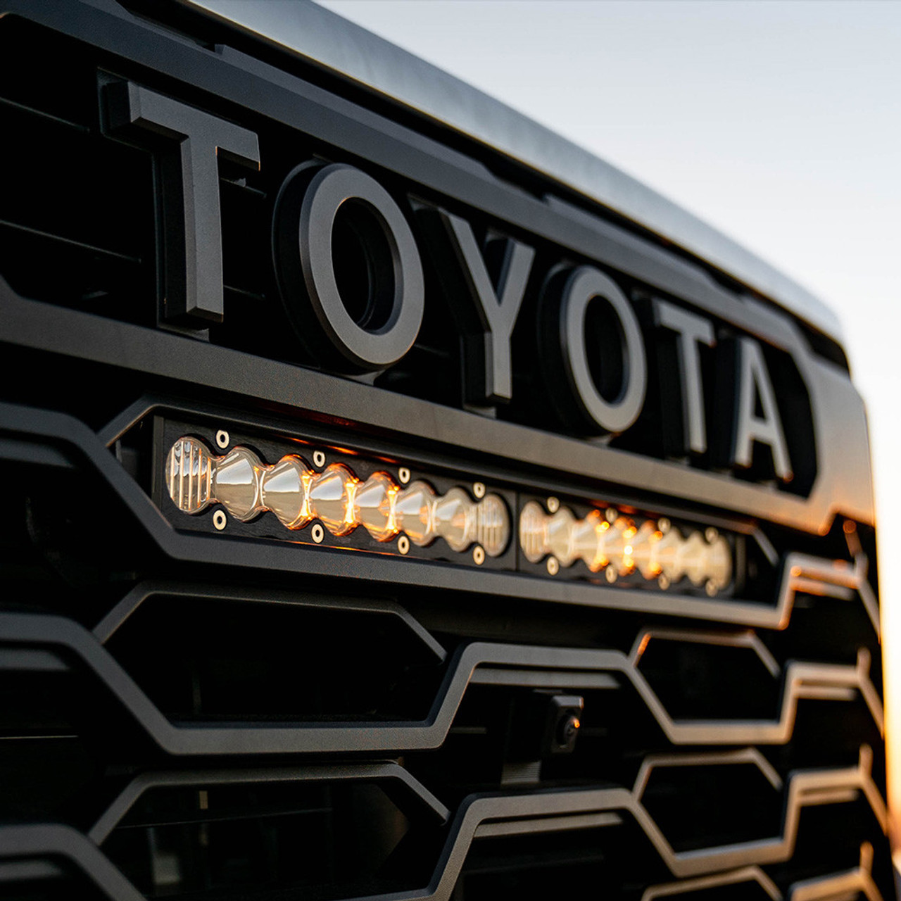 S8 Grille Mount LED Light Kit, 20" LED Light Bar, Clear | (22-24) Tundra TRD Pro | 448123