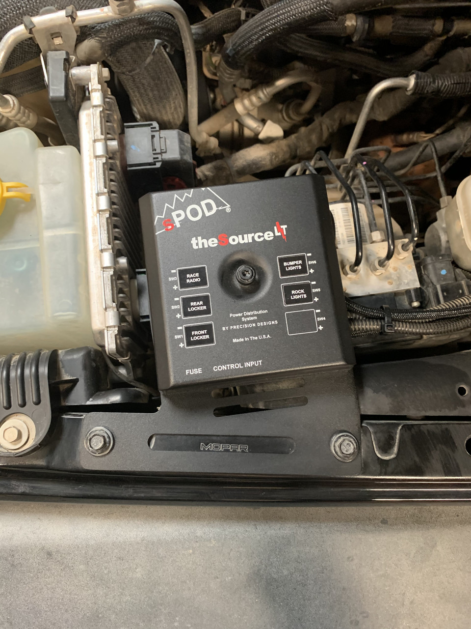 SourceLT Accessory Control System, Red | (09-18) Wrangler JK, 2018 Wrangler JL  | 873190